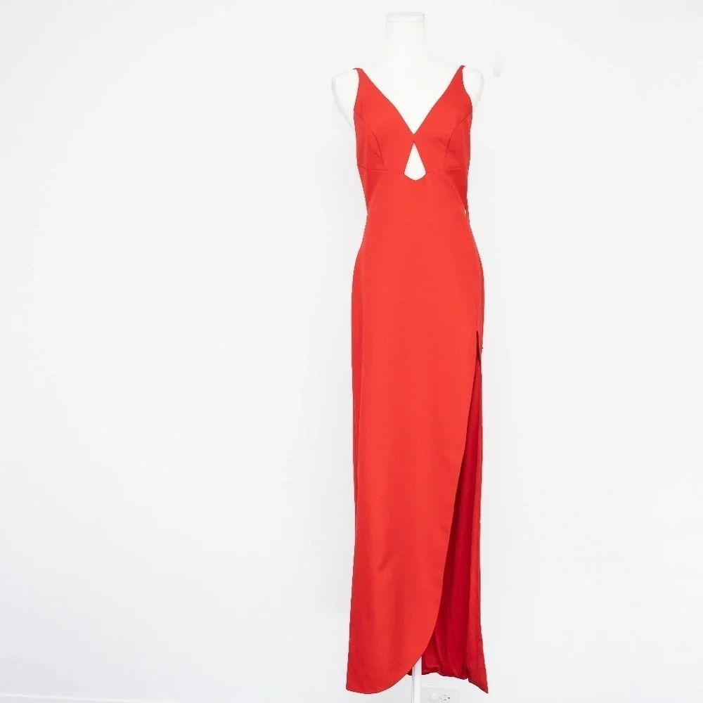 Ieena Mac‎ Duggal Red Thin Strap Cutout V-Neck High Slit Gown Dress 27434